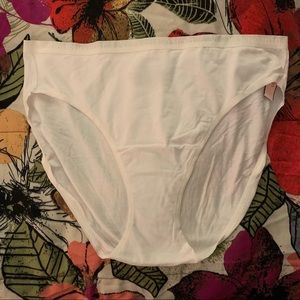 🆕 NWT Victoria’s Secret High-leg Brief Panty